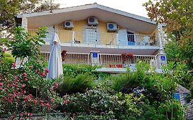 Apartmani Lidija Karin Donji
